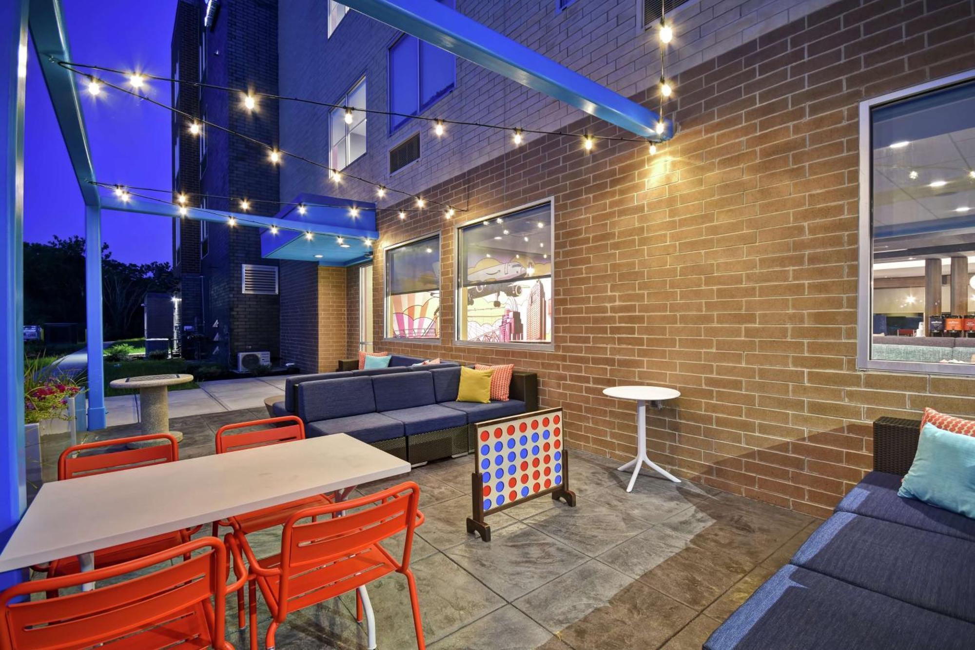 Tru By Hilton Cincinnati Airport South Florence Exterior foto